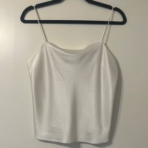 alice + olivia white silky loose fit tank - small